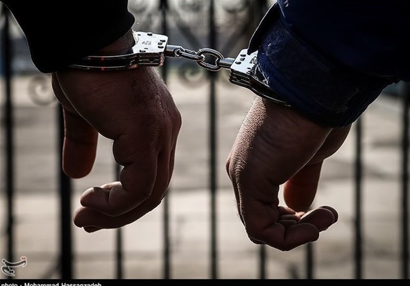دستگیری سارق تلفن همراه با ۱۲ دستگاه گوشی مسروقه