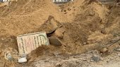 ظرفیت گورستان‌های غزه پر شد؛ پیکرهایی که یک متر خاک برای آرمیدن ندارند! 