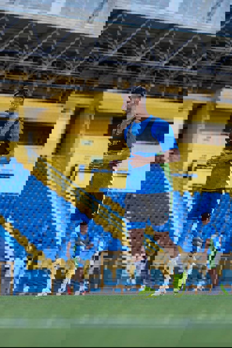 2205649