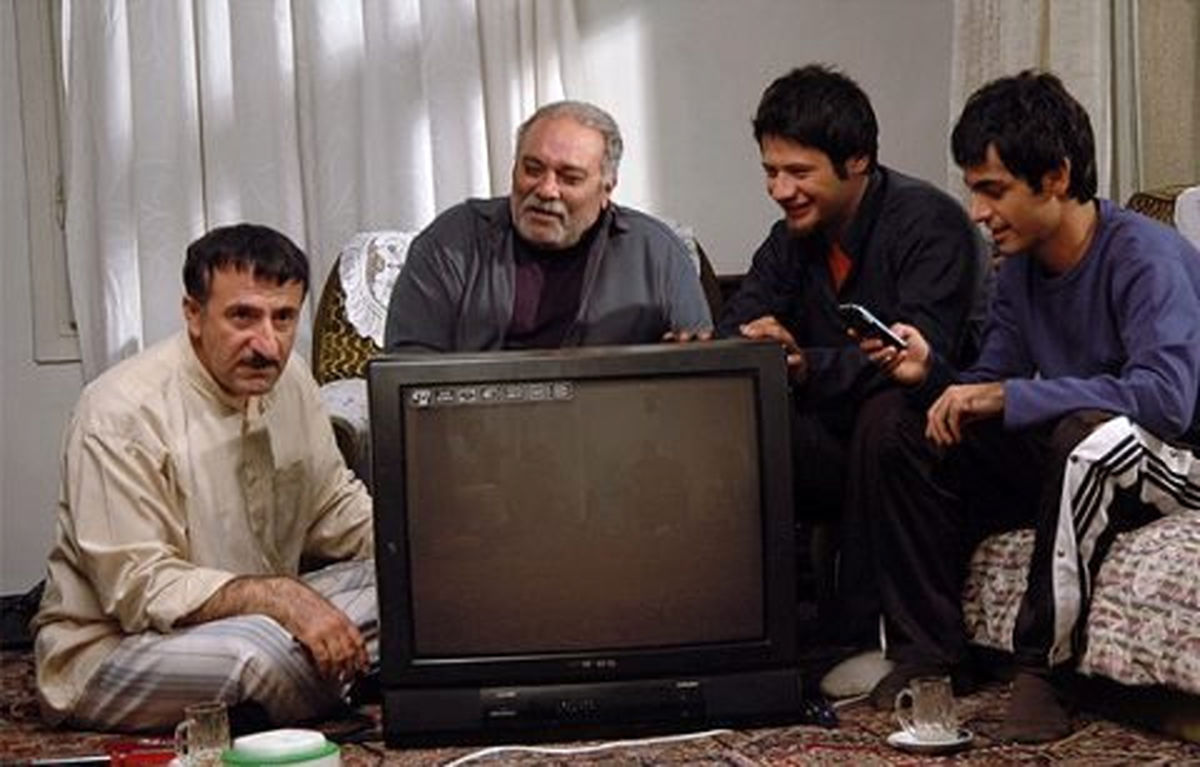 بازیگران طنز سریال سه در چهار با عکس و بیوگرافی