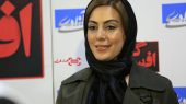 درخشش نیلوفر شهیدی با میکاپ حرفه‌ای در سالن زیبایی خواهر بهاره رهنما | عکس