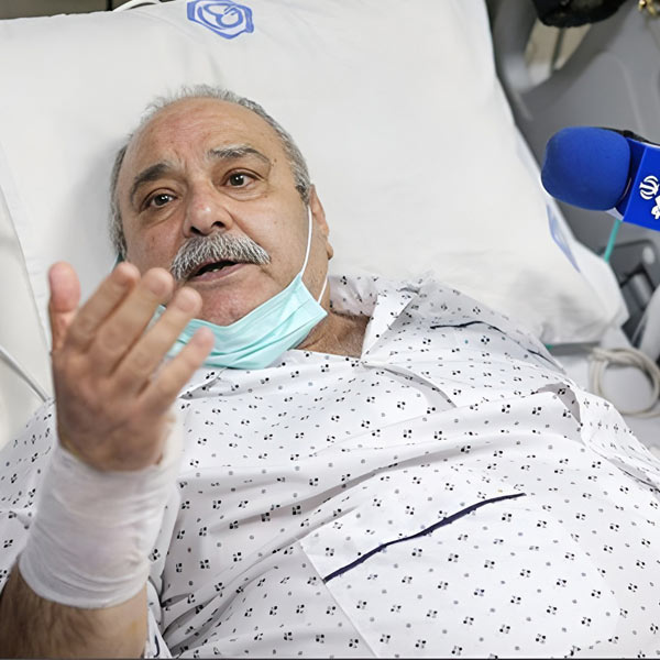 نقش محمد کاسبی (پرویز) در سریال سه دنگ سه دنگ 
