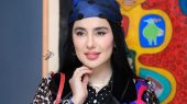رونمایی شیدا یوسفی از ماشین لوکس و گران قیمتش 