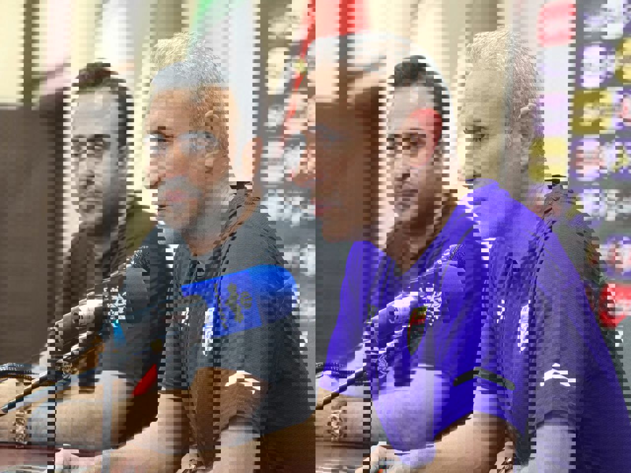 2219617