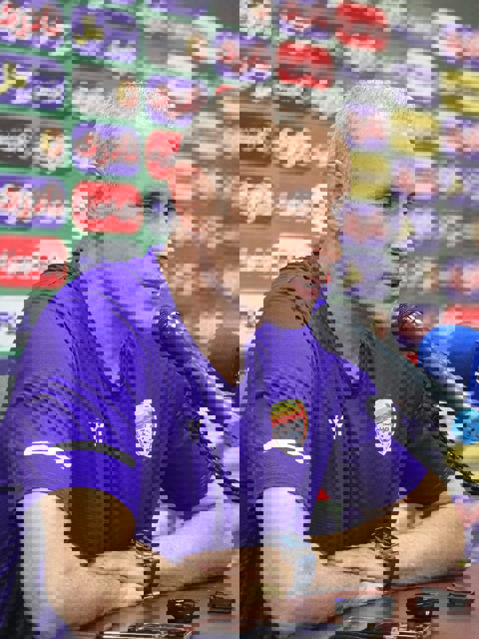 2219616