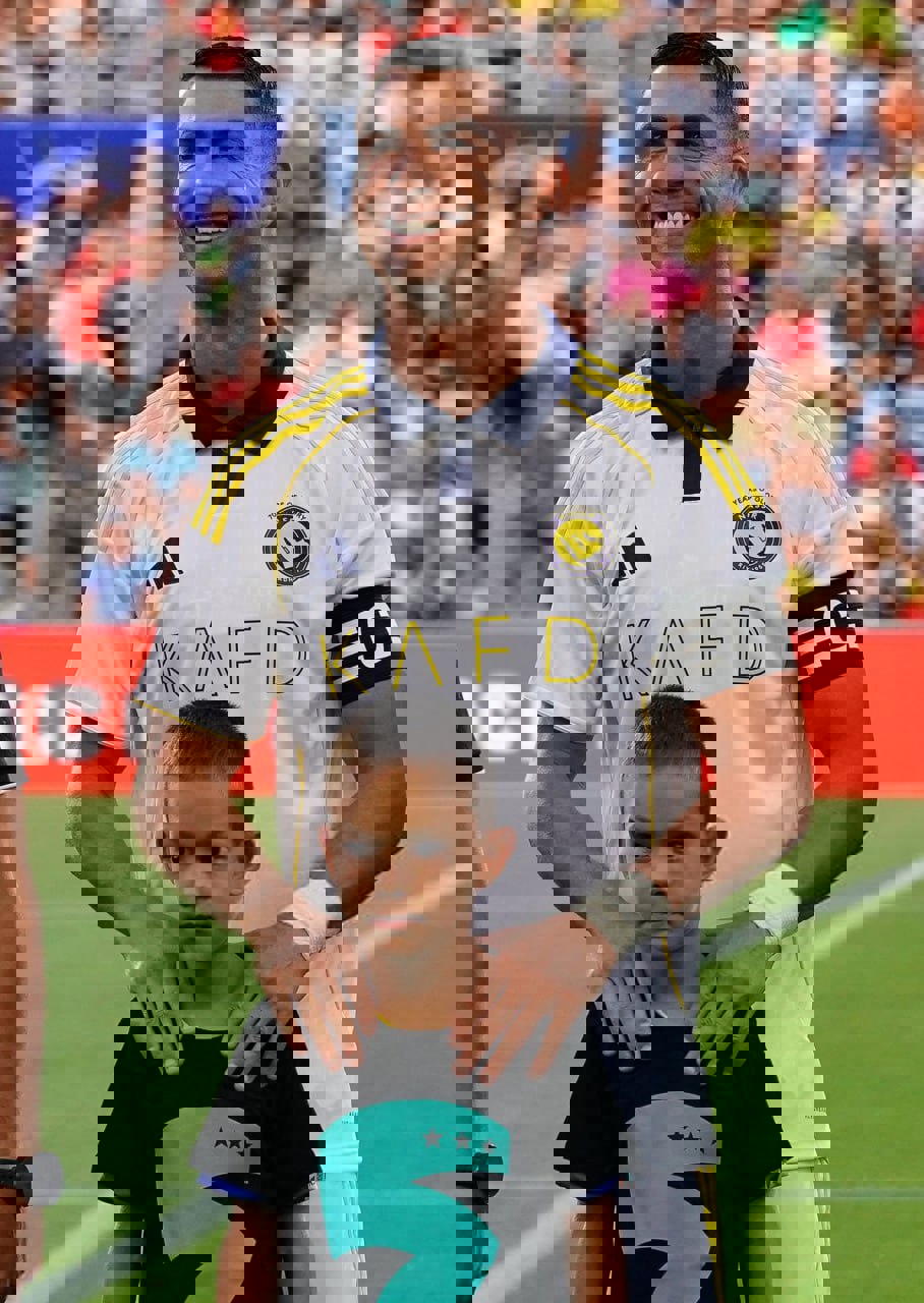 2214826