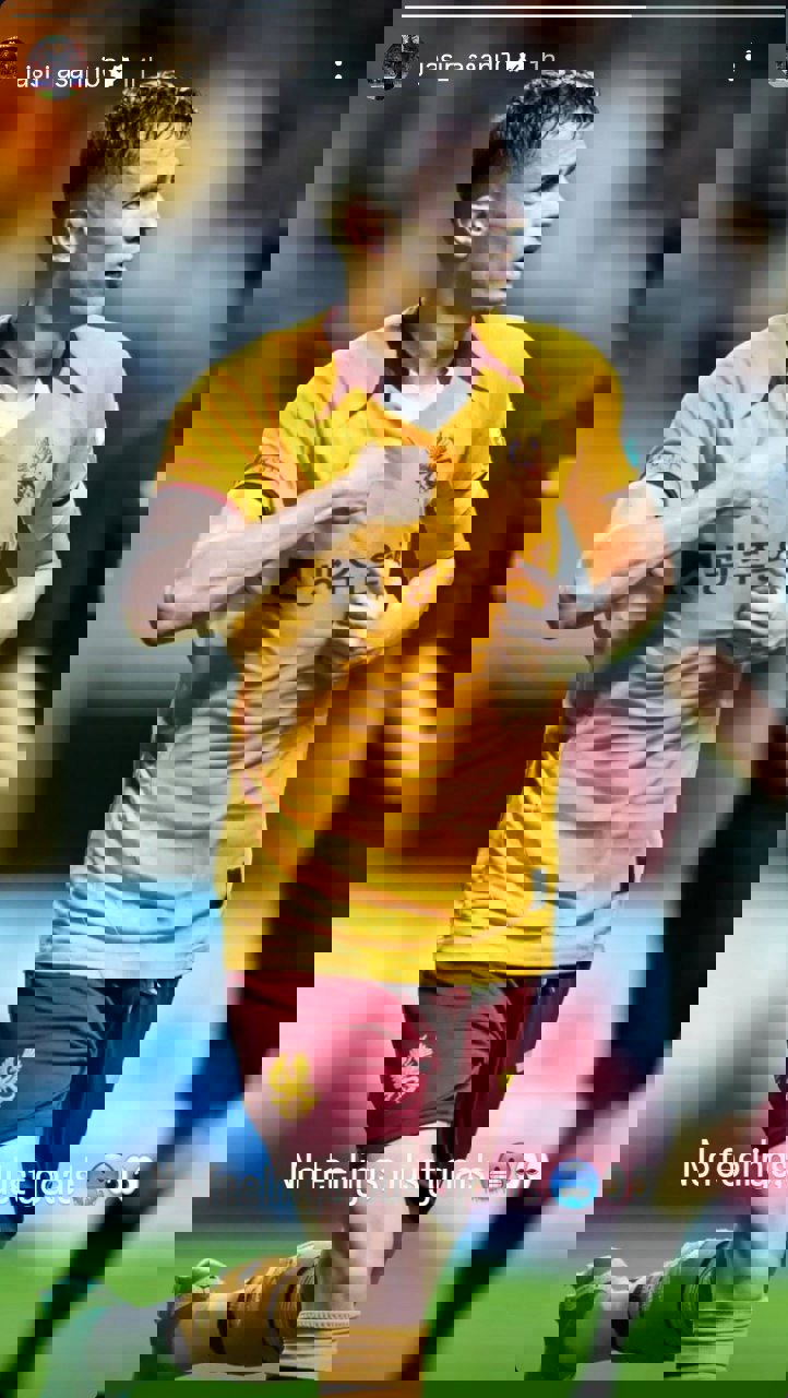 2216989