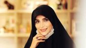 حس و حال معنوی مژده لواسانی در یک مکان روحانی +عکس/ راز و نیاز از ته دلت قبول حق باشه بانو 