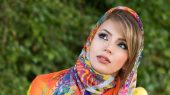 جشن تولد خودمونی خواهر شبنم قلی خانی در کافه شیک در چیتگر / شباهت عجیب خانم بازیگر به خواهرش 