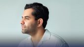 آواز احساسی رضا بهرام در کنسرت ؛ همخوانی باشکوه مردم با آهنگ «گل عشق»