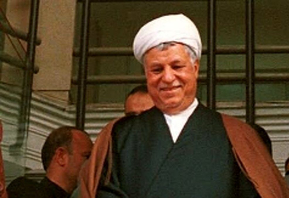 سفر در زمان / آیت الله هاشمی رفسنجانی: عصر مقداری مسابقه فوتبال تیم‌ ما ایران در ملبورن استرالیا را تماشا کردم، خداراشکر بعد 20سال دوباره به جام جهانی صعود کردیم و…