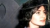 عکس سفر در زمان / تصویری کمتر دیده شده از شهناز و اشرف پهلوی در تهرانِ ۱۳۲۰ 