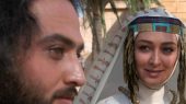 فیلم / نگاهی به چیدمان مجلل خانه الهام حمیدی آسنات سریال یوزارسیف …/ ازلوسترهای کاخ نیاورانی تا مبلمان استیل مدرن و تابلوهای فرانسوی و… 