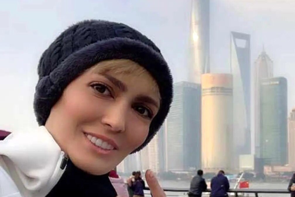 عکس / نگاهی به جشن تولد الهه منصوریان در برج لوکس شیشه ای / شمع های عاشقانه  با کیک های شکلاتی …/ فقط خانما دعوت بودن …