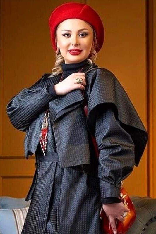 نیوشا ضیغمی