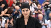 بیوگرافی، حواشی شخصی و عکس های خصوصی پریناز ایزدیار + عکس ها و حواشی جشنواره کن ۲۰۲۵ 