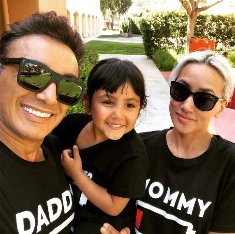 biography-shadmehraghily-3213