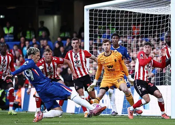 چلسی 1-2 ساندرلند: طالبی آبی‌ها را مات کرد