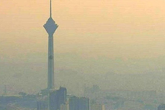 هشدار نارنجی هواشناسی تهران؛ آلودگی هوا نفس پایتخت را بند می‌آورد!