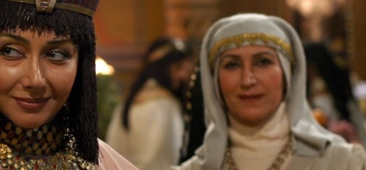 چهرۀ «کاریماما، دایۀ زلیخا» در مراسم تقدیر از سریال «یوسف پیامبر»؛ سال 87