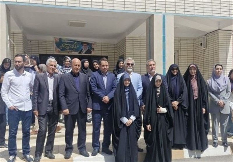 دوقلوهای برتر کنکور: حفظ قرآن و نهج‌البلاغه راز موفقیت ماست