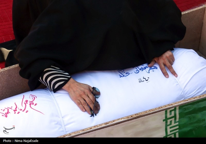 آیین باشکوه وداع با شهید گمنام در سمنان؛ مردم و مسئولان در یک مراسم بی‌نظیر گرد هم می‌آیند