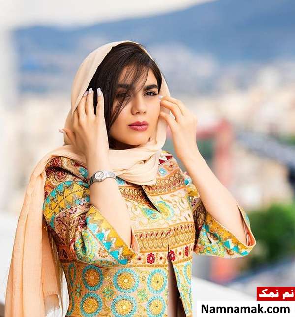 آزاده زارعی - Azadeh Zarei