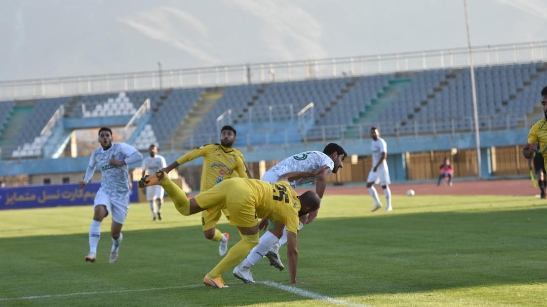جنگ نفس‌گیر مجتبی و پیروز در اراک؛ تیم‌های حذف‌شده جام حذفی به دنبال احیای لیگ برتر