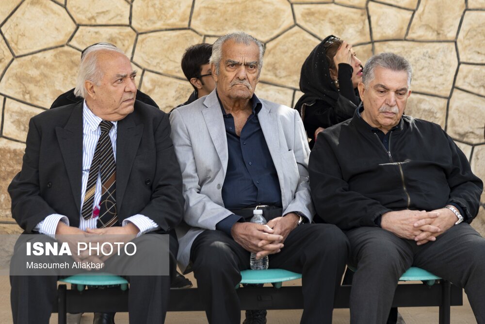 خاکسپاری همایون ارشادی 2