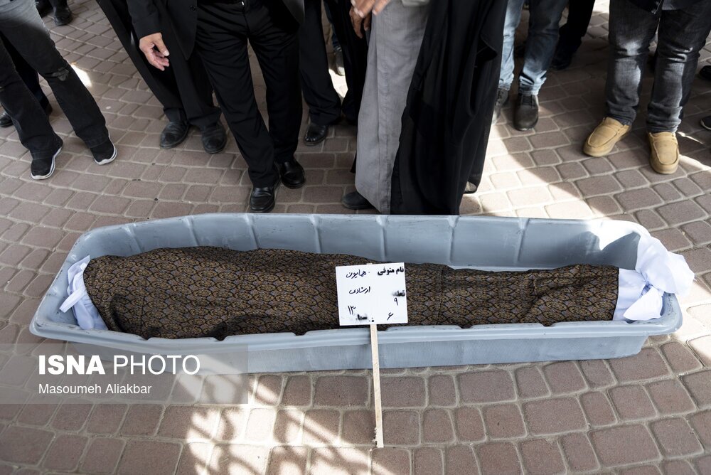 خاکسپاری همایون ارشادی 2