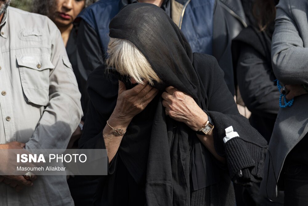 خاکسپاری همایون ارشادی 2