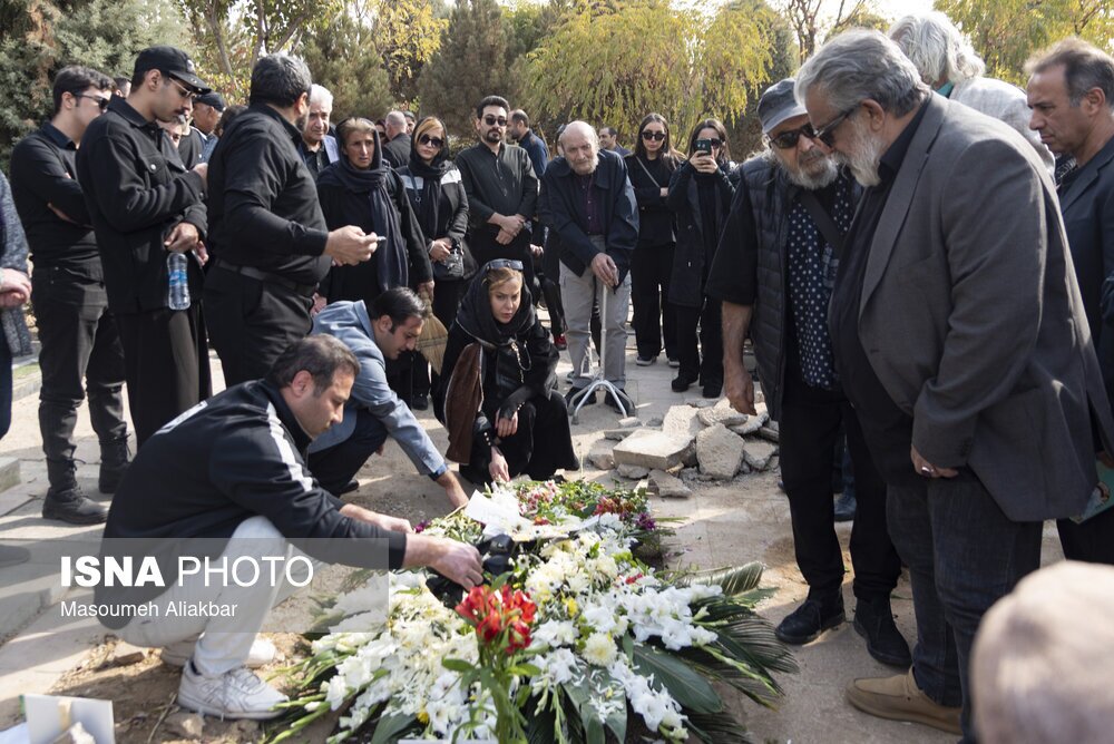 خاکسپاری همایون ارشادی 2