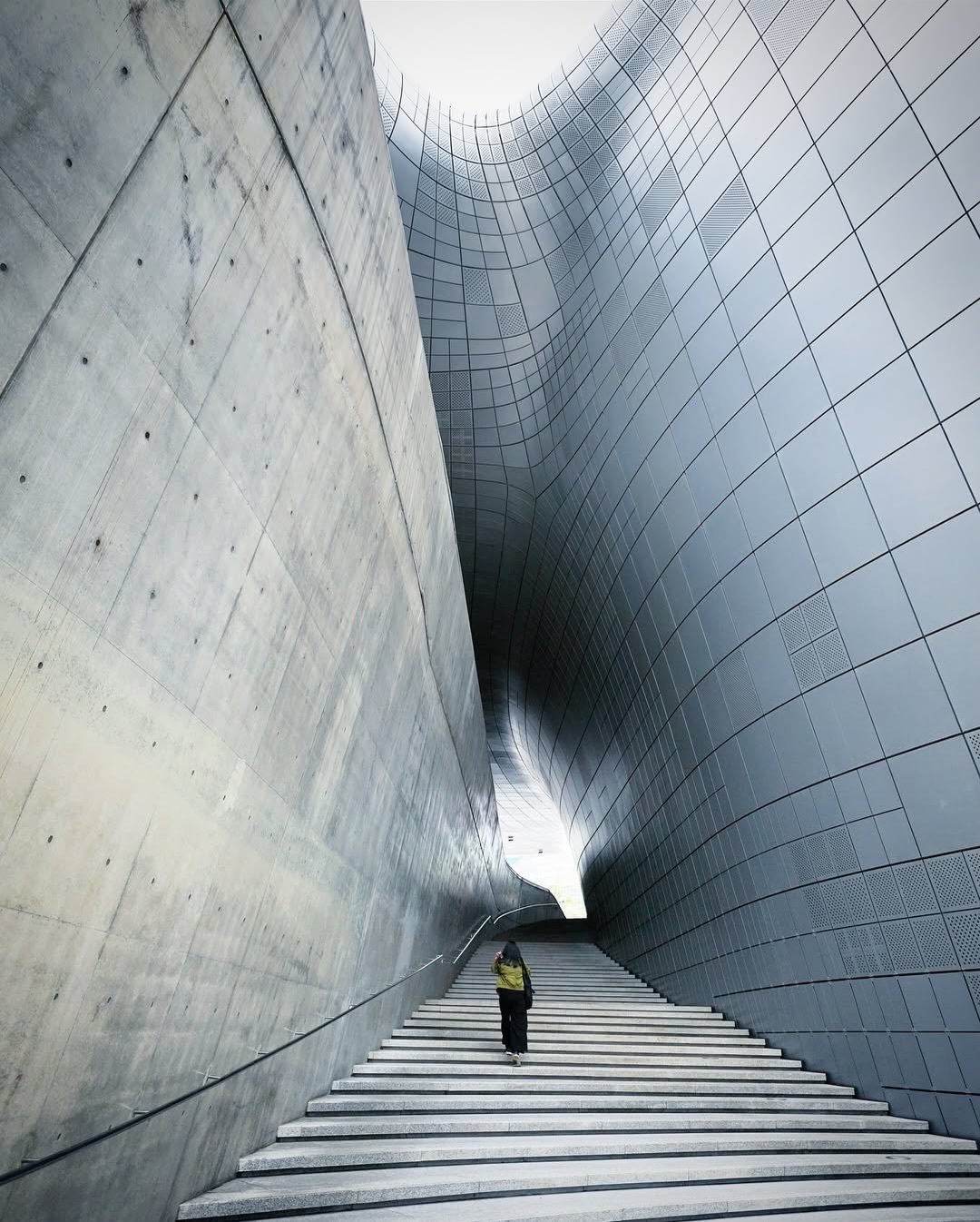 دانگ دایمون دیزاین پلازا دانگ دایمون دیزاین پلازا