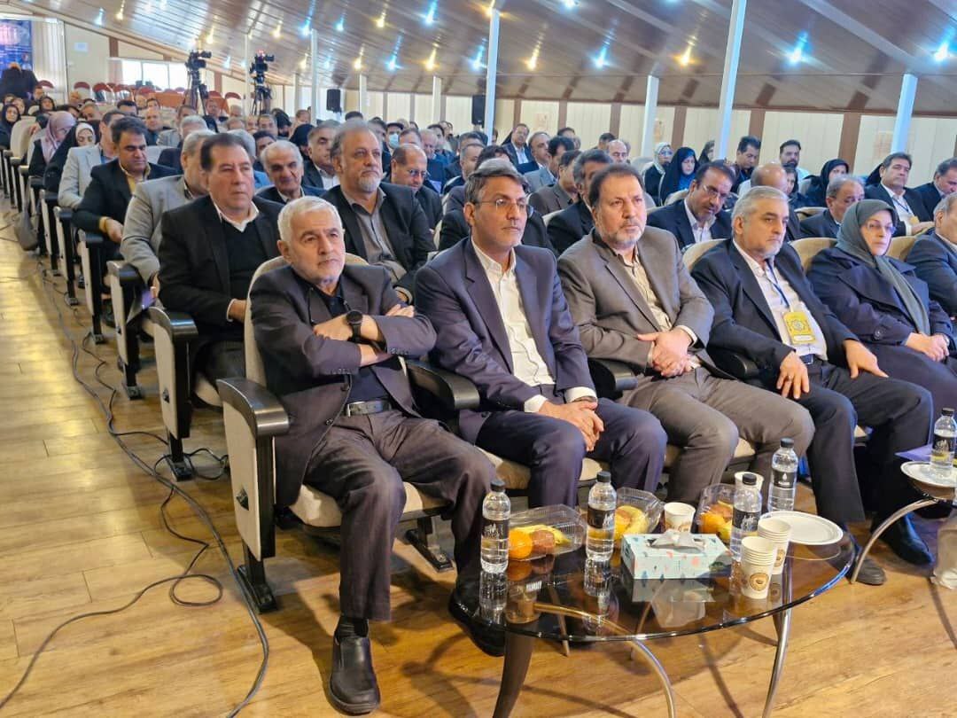 وزیر سابق آموزش و پرورش: سقوط آزاد بودجه آموزشوپرورش را متوقف کنید وزیر سابق آموزش و پرورش: سقوط آزاد بودجه آموزشوپرورش را متوقف کنید