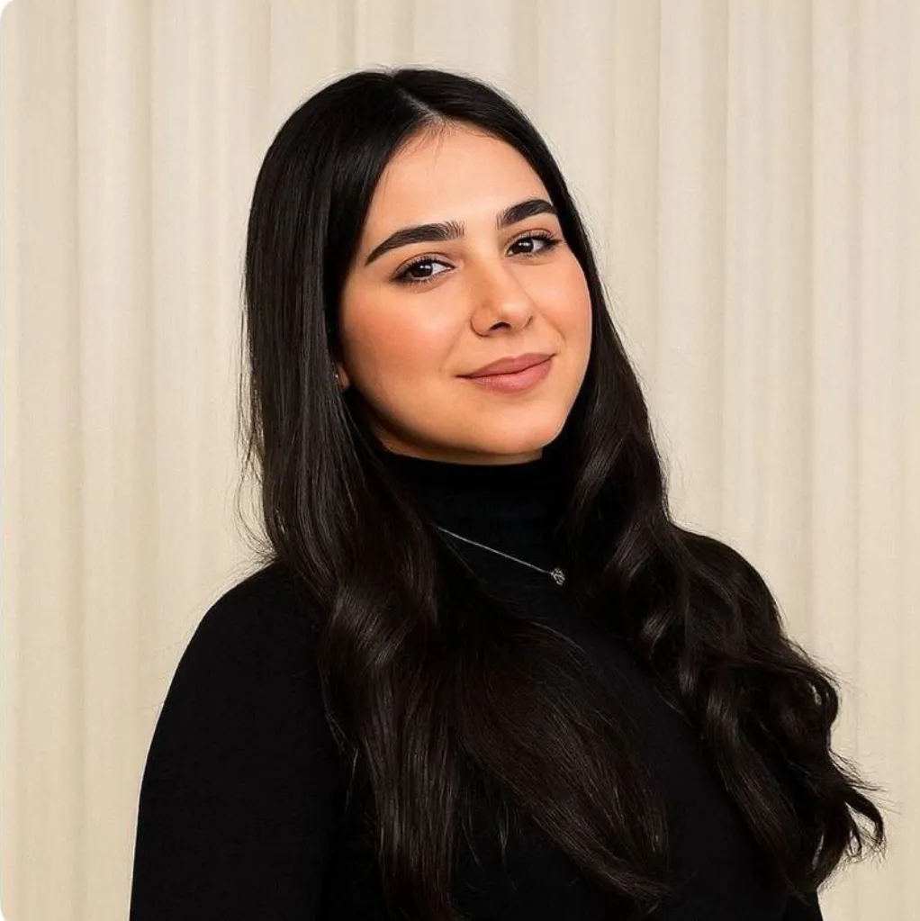 نیلوفر قلعه وند در جنگ 12 روزه کشته شد نیلوفر قلعه وند در جنگ 12 روزه کشته شد