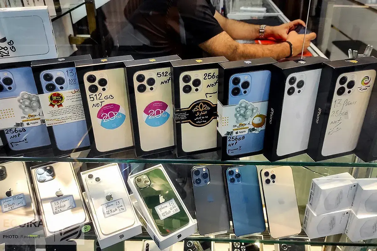 چرا قیمت تلفن همراه ناگهان کاهش یافت؟ راز ورود انبوه کالاهای دپو شده به بازار