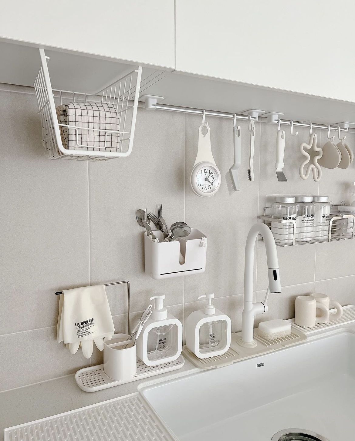 دیزاین بالای سینک ظرفشویی