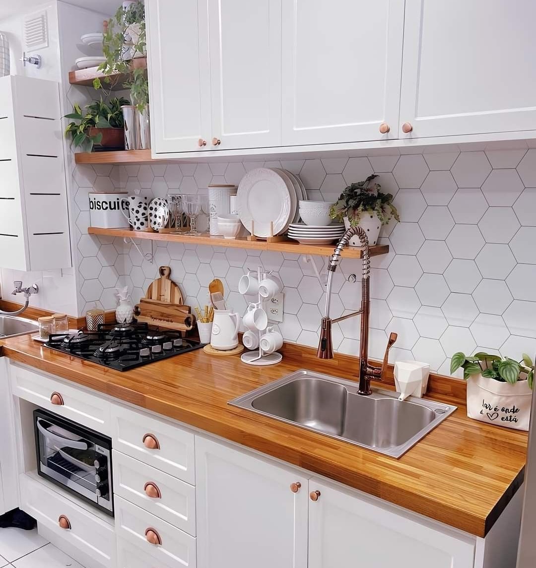 دیزاین بالای سینک ظرفشویی