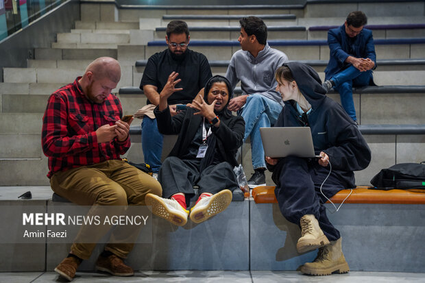شیراز میزبان روز سوم هیجان‌انگیز جشنواره جهانی فیلم فجر شد