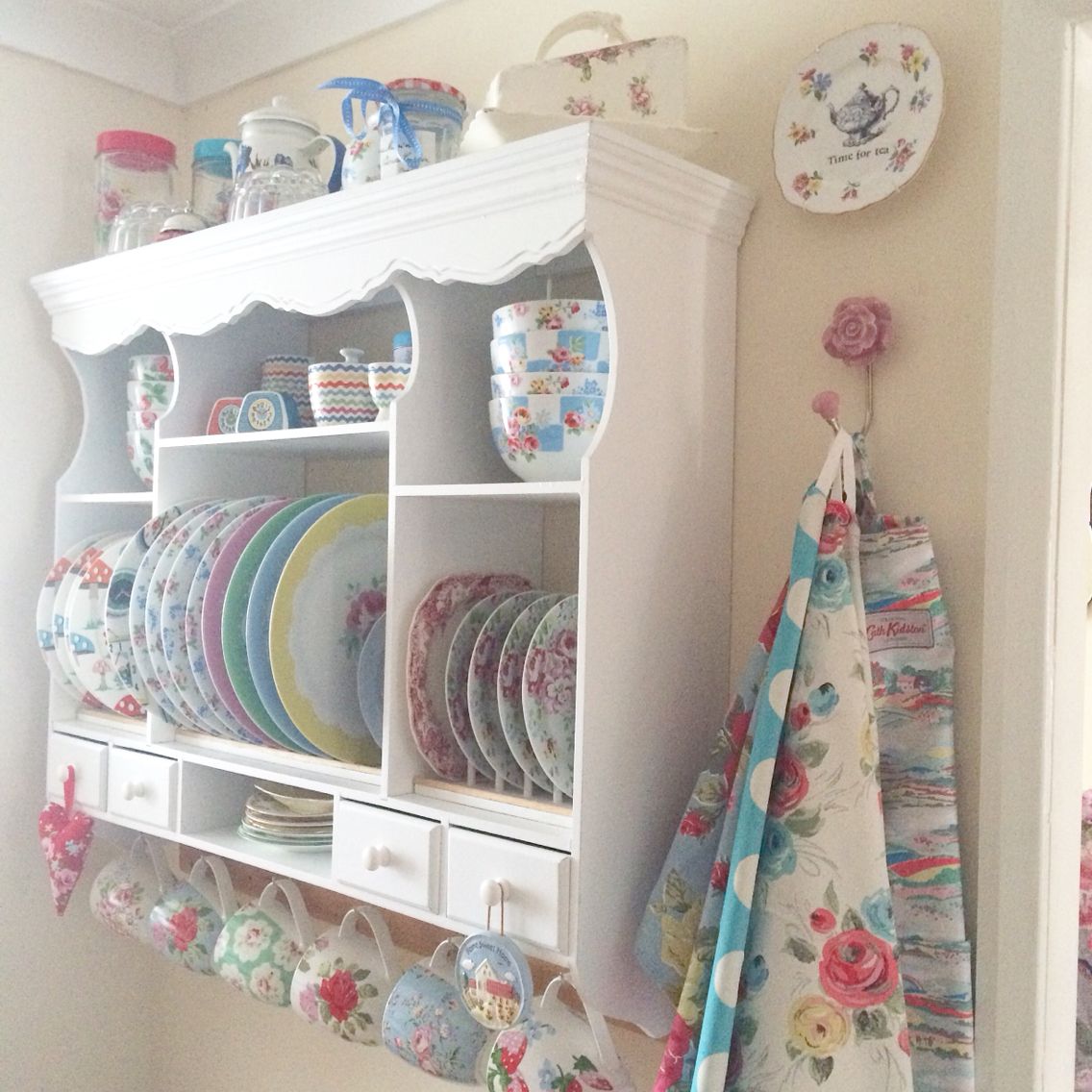 شلف دیواری آشپزخانه