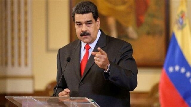 مادورو در برابر تهدیدات آمریکا: مردم ونزوئلا آماده دفاع تا آخرین نفس هستند