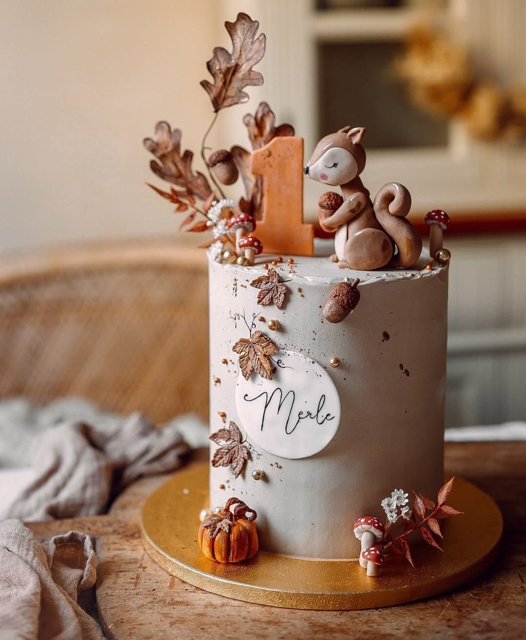 کیک تولد پاییزی پسرانه و مردانه شیک