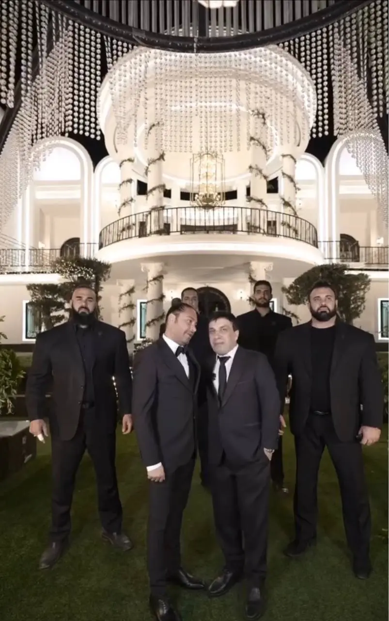 آلبوم عروسی عباس جمشیدی فر و همسر جوانش مهدخت خانوم