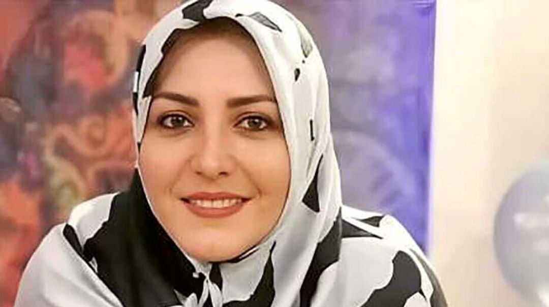 رونمایی از برادر خوش‌ قد و بالای المیرا شریفی مقدم / انگار سیب رو از وسط دو نصف کردی