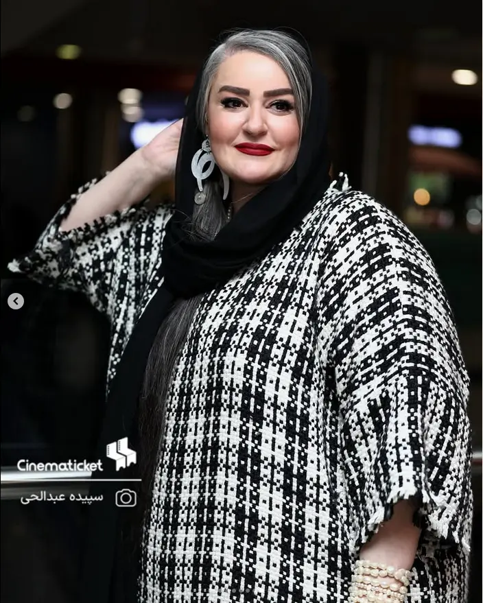 اکران مردمی کج پیله