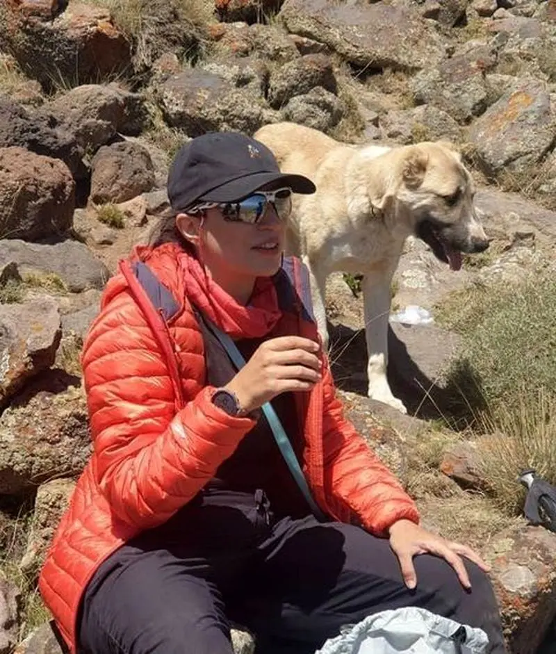 نگار جواهریان