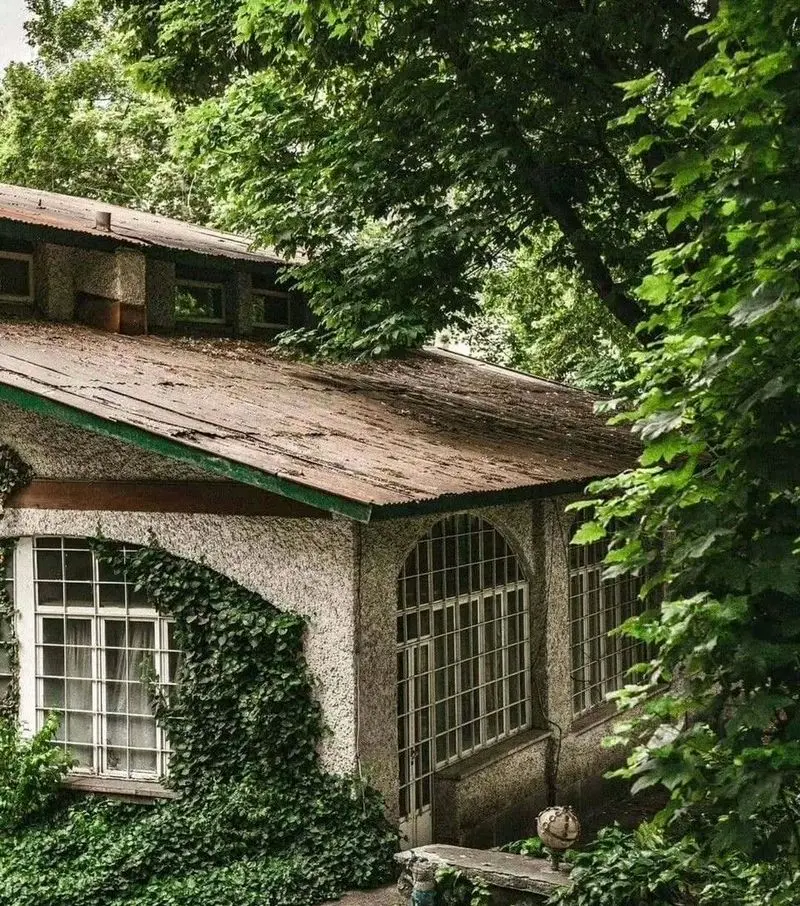 خانه های زیبای نیاوران