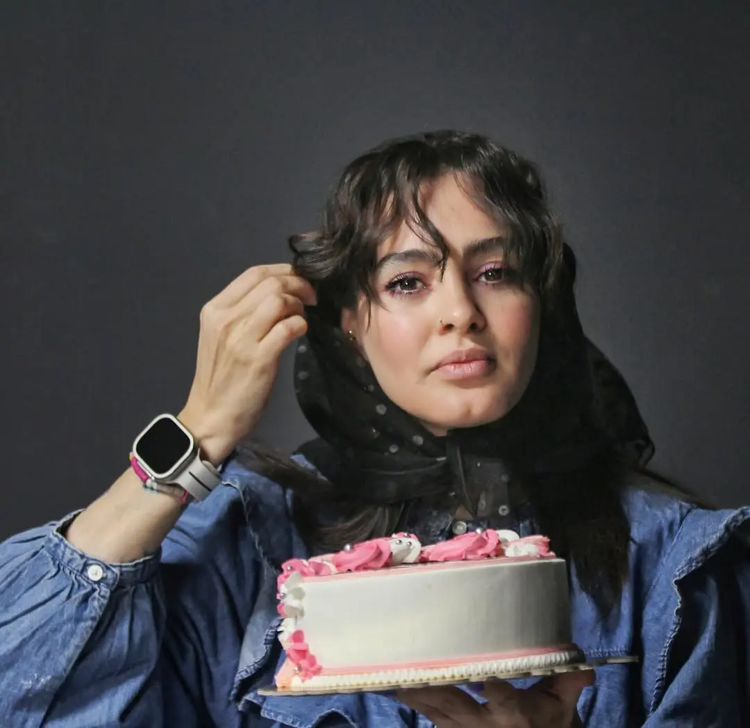 دنیا فتحی (4)