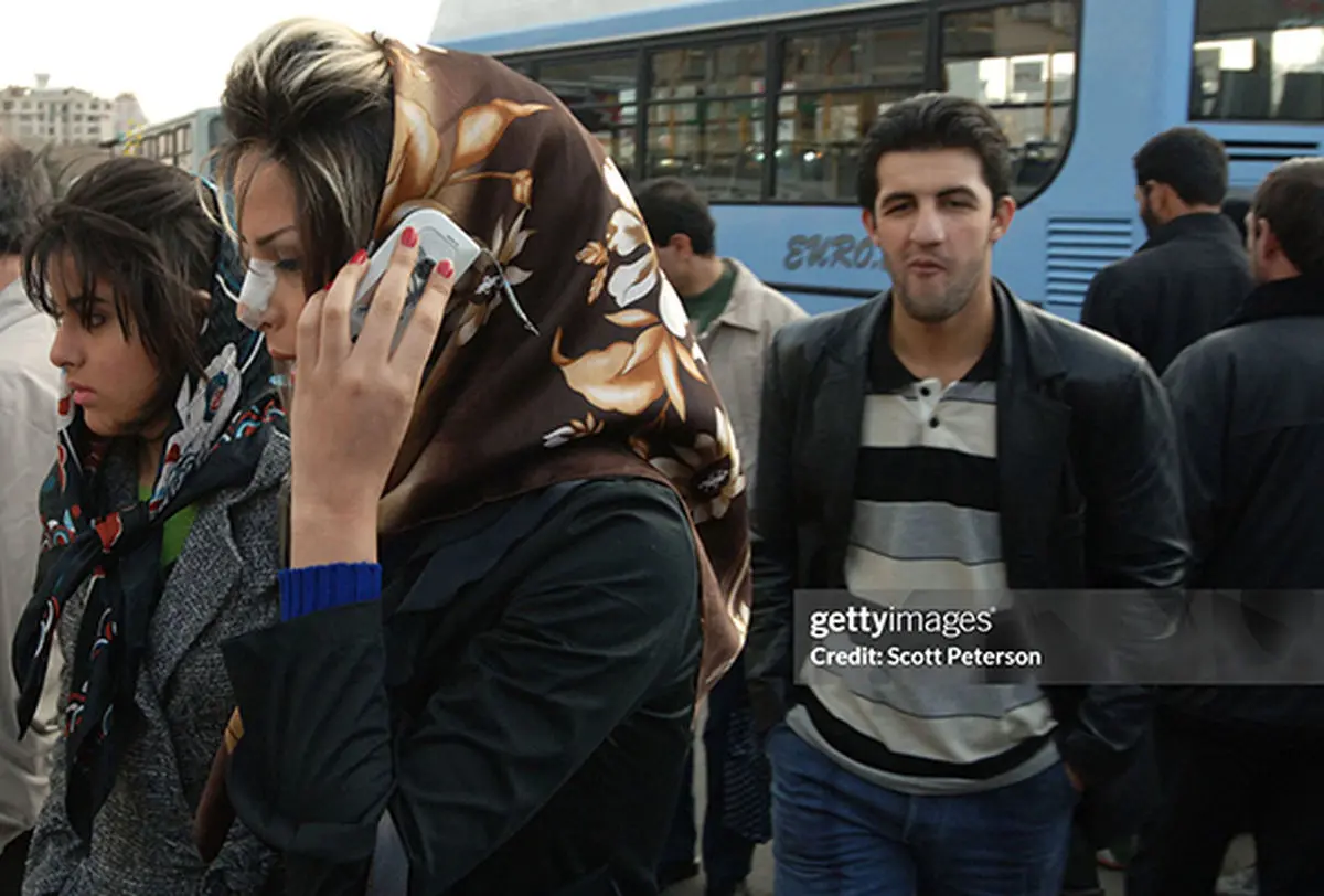 قاب تاریخ| کودکی شیرین المیرا شریفی‌مقدم، جوانی عباس عراقچی وزیر، مهمانی مختلط دهه پنجاهی‌ها ، جوانان شاد دهه هشتادی