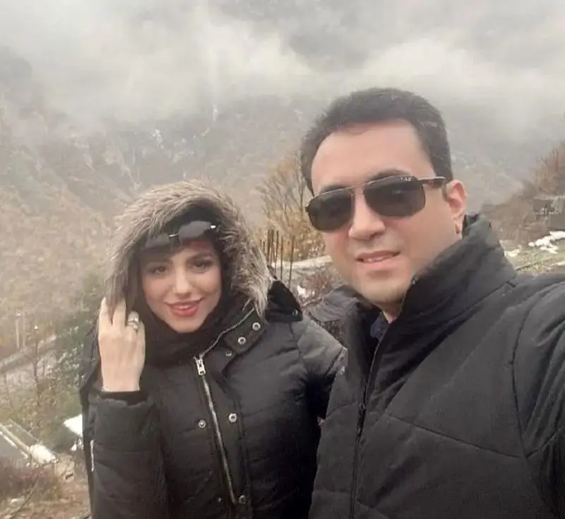 محیا اسناوندی 